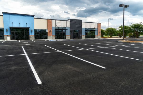 Cost of Parking Lot Blacktopping in Auburn